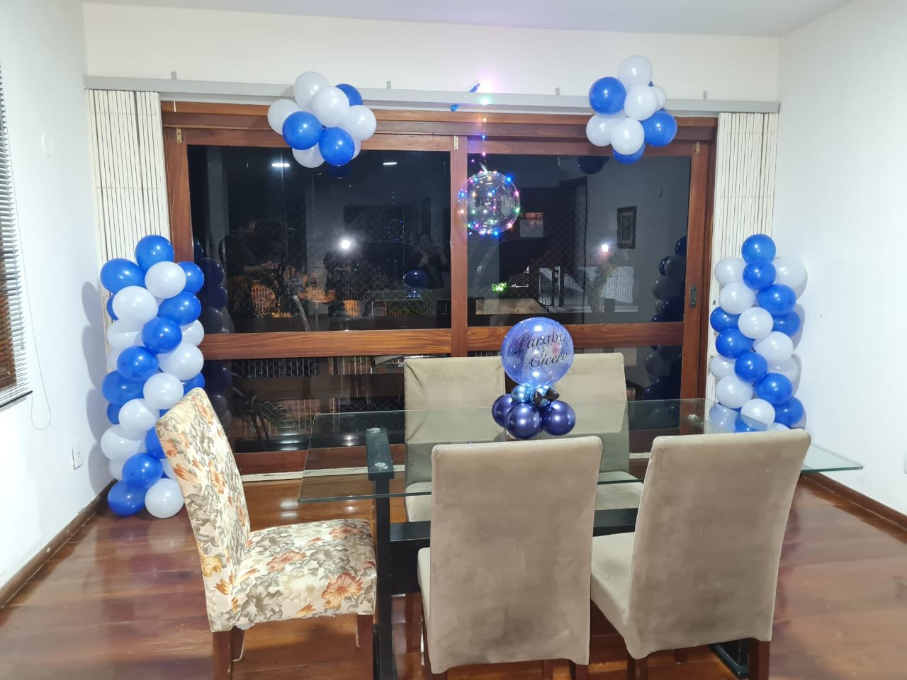 Sala decorada para festa